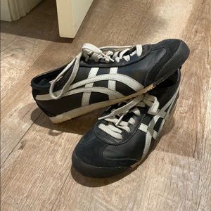 Onitsuka Tiger woman shoes